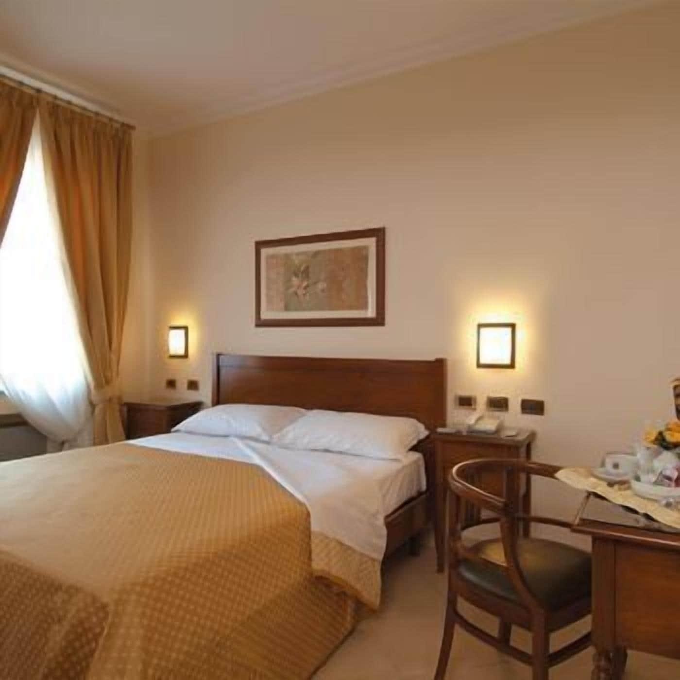 Buono Hotel Napoli Eksteriør bilde